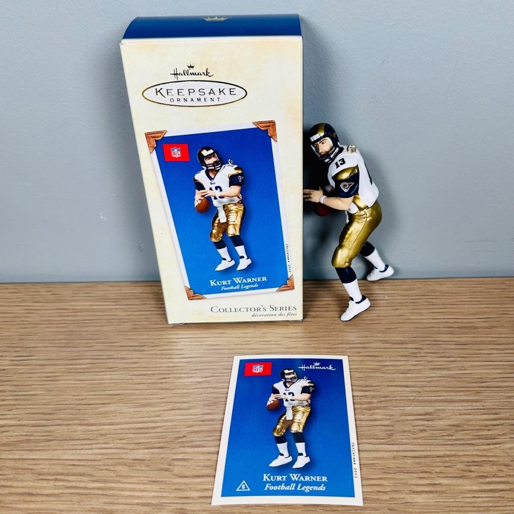 2002 Hallmark Kurt Warner Football Legends #8 Rams Ornament QXI8143 New Open Box